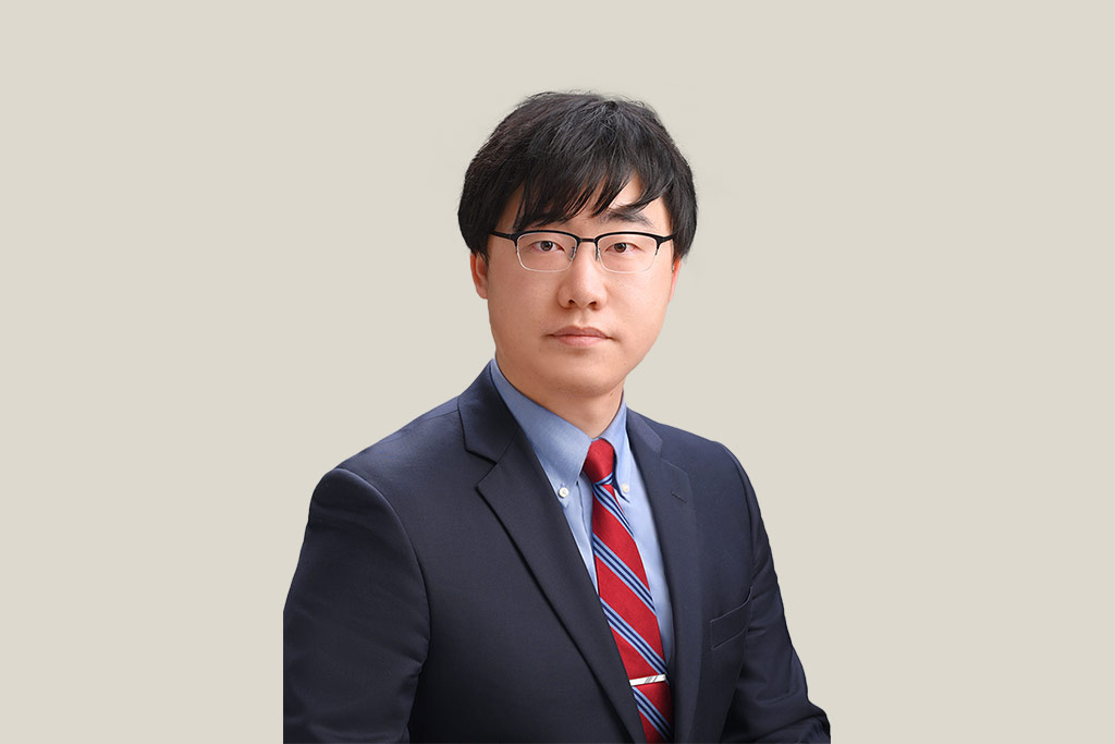 法律顾问